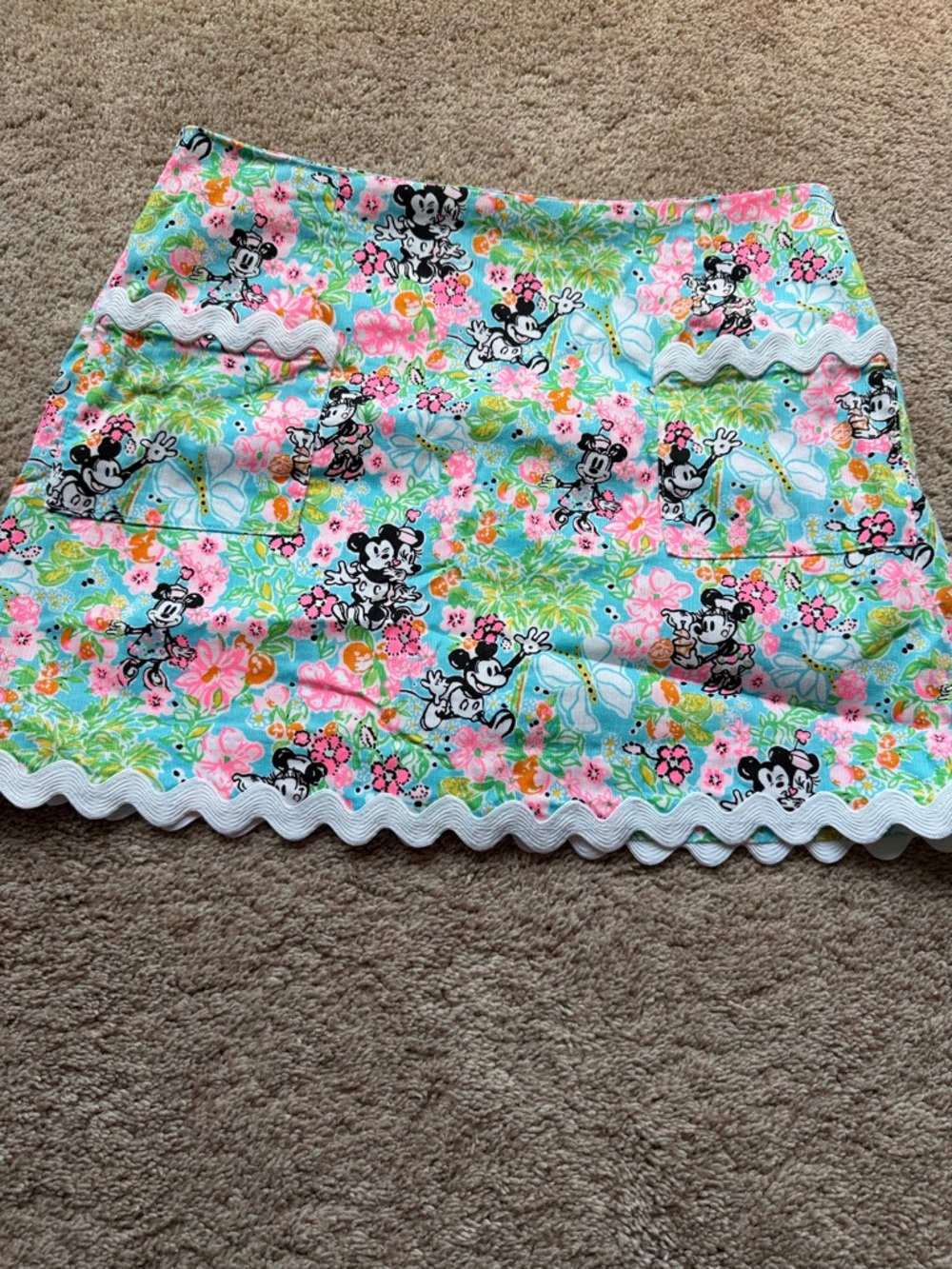 Lilly Pulitzer Disney Aqua and Pink Cartoon Floral Mini Skirt-size 2